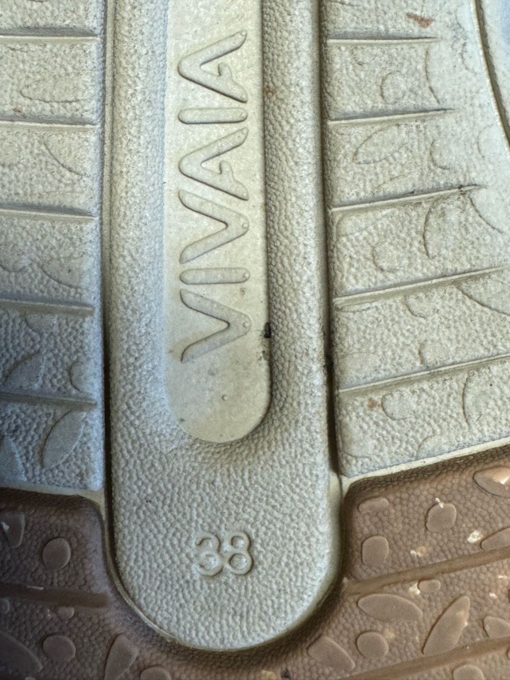Like new! Round-Toe Slip-On Sneaker Boots (Urban Boots) - Picture 6 of 7